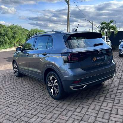 VOLKSWAGEN-T-CROSS-1.4 250 TSI TOTAL FLEX HIGHLINE AUTOMÁTICO VOLKSWAGEN-T-CROSS-2023