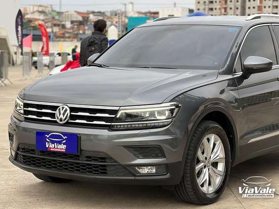 VOLKSWAGEN-TIGUAN-2019