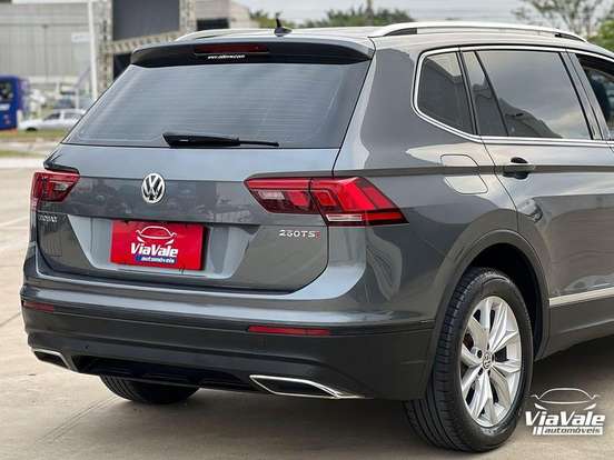 VOLKSWAGEN-TIGUAN-2019