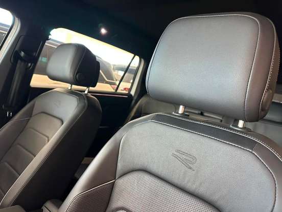 VOLKSWAGEN-TIGUAN-2.0 300 TSI GASOLINA ALLSPACE R-LINE AUTOMÁTICO VOLKSWAGEN-TIGUAN-2023