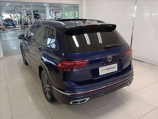 VOLKSWAGEN-TIGUAN-2.0 300 TSI GASOLINA ALLSPACE R-LINE AUTOMÁTICO VOLKSWAGEN-TIGUAN-2024