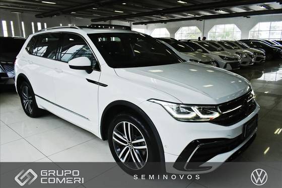 VOLKSWAGEN TIGUAN 2.0 300 TSI GASOLINA ALLSPACE R-LINE AUTOMÁTICO
