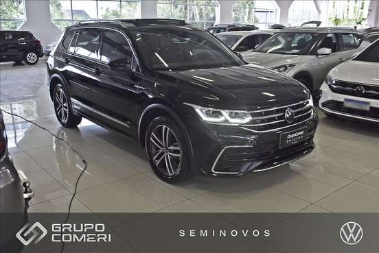 VOLKSWAGEN-TIGUAN-2023