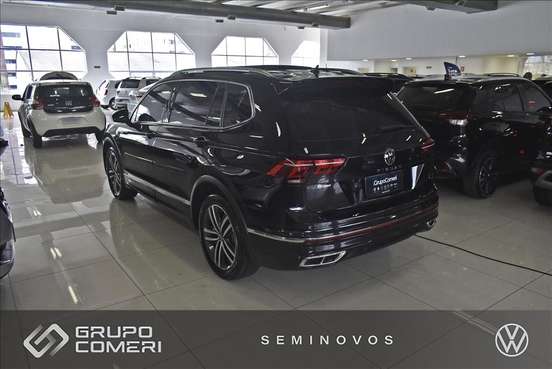 VOLKSWAGEN-TIGUAN-2.0 300 TSI GASOLINA ALLSPACE R-LINE AUTOMÁTICO VOLKSWAGEN-TIGUAN-2023