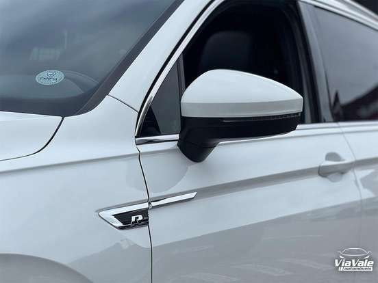 VOLKSWAGEN-TIGUAN-2020