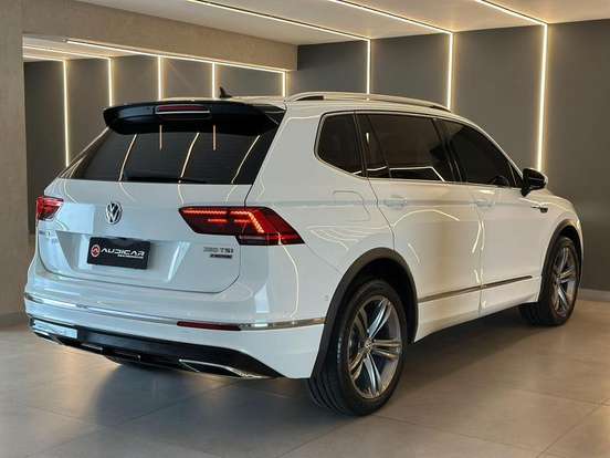 VOLKSWAGEN-TIGUAN-2.0 350 TSI GASOLINA ALLSPACE R-LINE 4MOTION DSG VOLKSWAGEN-TIGUAN-2018