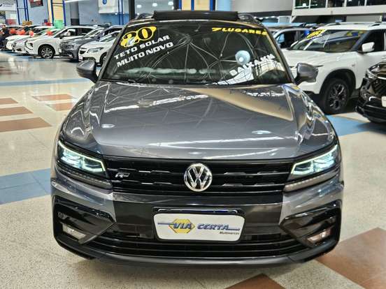 VOLKSWAGEN-TIGUAN-2019