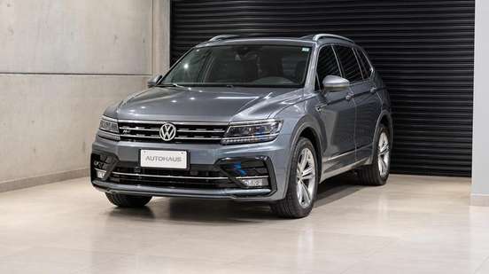VOLKSWAGEN-TIGUAN-2018