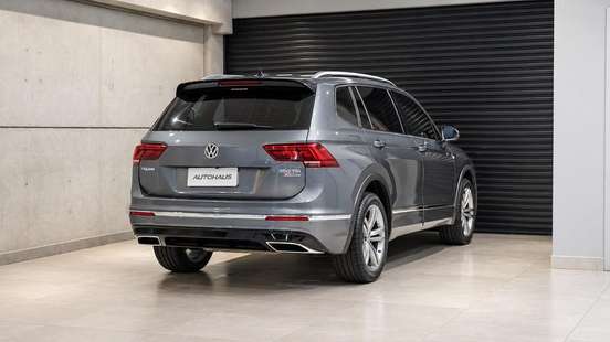 VOLKSWAGEN-TIGUAN-2018
