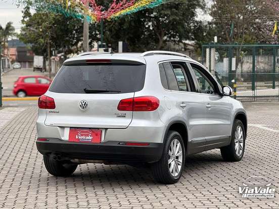 VOLKSWAGEN-TIGUAN-2.0 TSI 16V TURBO GASOLINA 4P TIPTRONIC VOLKSWAGEN-TIGUAN-2012
