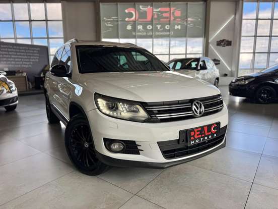 VOLKSWAGEN-TIGUAN-2.0 TSI R-LINE 16V TURBO GASOLINA 4P TIPTRONIC VOLKSWAGEN-TIGUAN-2011