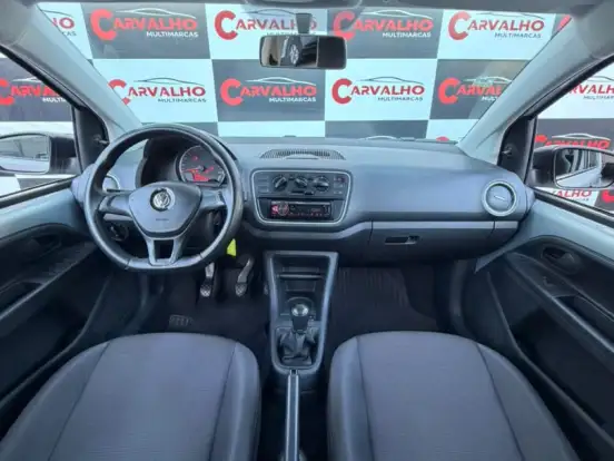 VOLKSWAGEN-UP-1.0 MPI TAKE UP 12V FLEX 4P MANUAL VOLKSWAGEN-UP-2017
