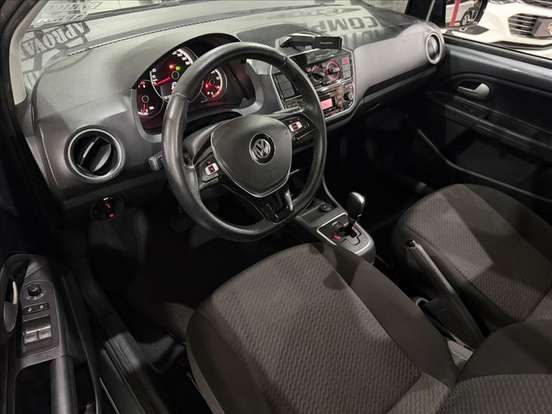VOLKSWAGEN-UP-2019