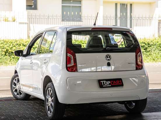 VOLKSWAGEN-UP-1.0 MPI MOVE UP 12V FLEX 4P AUTOMATIZADO VOLKSWAGEN-UP-2014
