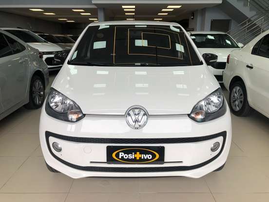 VOLKSWAGEN-UP-2016
