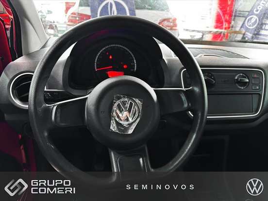 VOLKSWAGEN-UP-2015