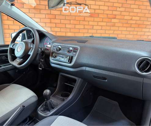 VOLKSWAGEN-UP-2014