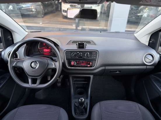 VOLKSWAGEN-UP-1.0 MPI TAKE UP 12V FLEX 4P MANUAL VOLKSWAGEN-UP-2017