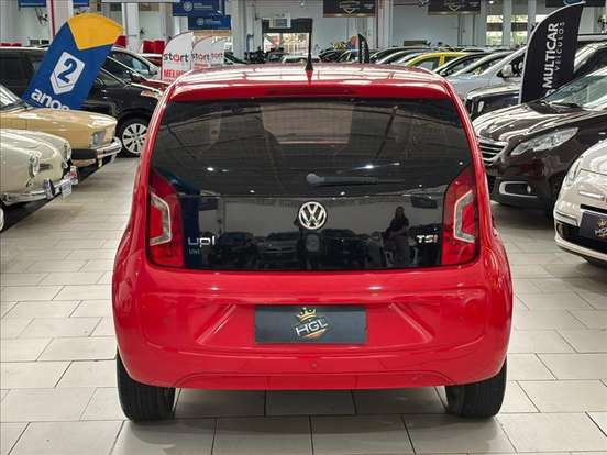 VOLKSWAGEN-UP-2015