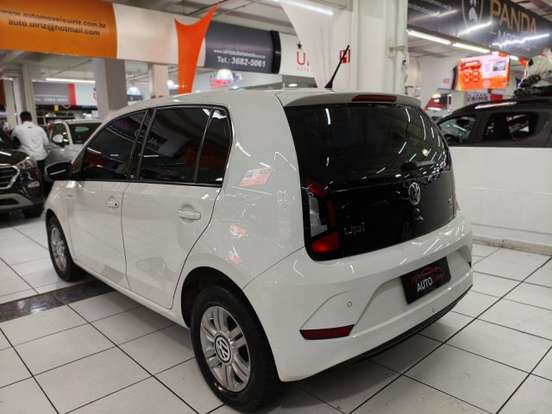 VOLKSWAGEN-UP-2017