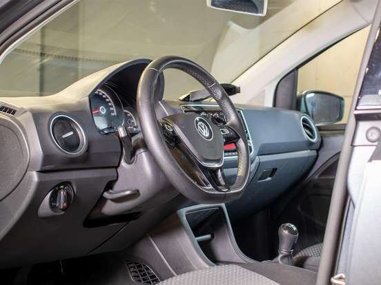 VOLKSWAGEN-UP-1.0 TSI MOVE UP 12V FLEX 4P MANUAL VOLKSWAGEN-UP-2018