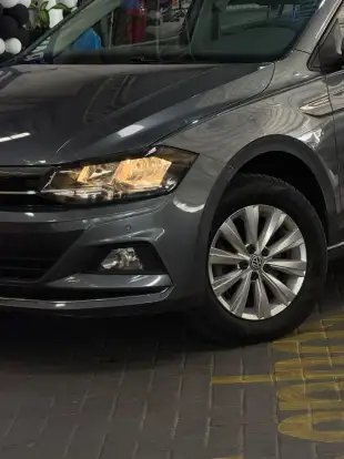 VOLKSWAGEN-VIRTUS-2018
