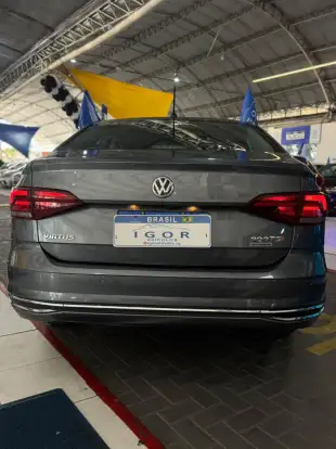VOLKSWAGEN-VIRTUS-2018