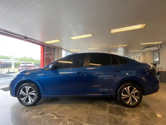 VOLKSWAGEN-VIRTUS-2023