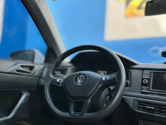 VOLKSWAGEN-VIRTUS-1.0 200 TSI COMFORTLINE AUTOMÁTICO VOLKSWAGEN-VIRTUS-2019