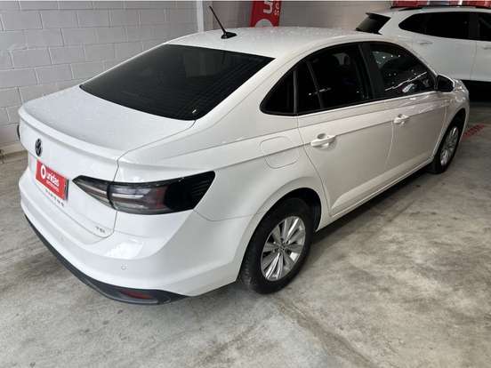 VOLKSWAGEN-VIRTUS-2024