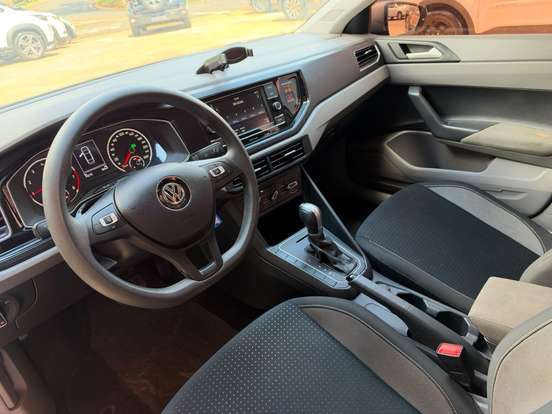 VOLKSWAGEN-VIRTUS-1.0 200 TSI COMFORTLINE AUTOMÁTICO VOLKSWAGEN-VIRTUS-2021