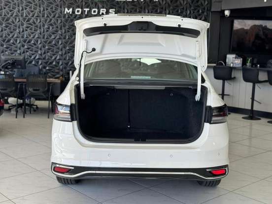 VOLKSWAGEN-VIRTUS-1.0 200 TSI COMFORTLINE AUTOMÁTICO VOLKSWAGEN-VIRTUS-2025