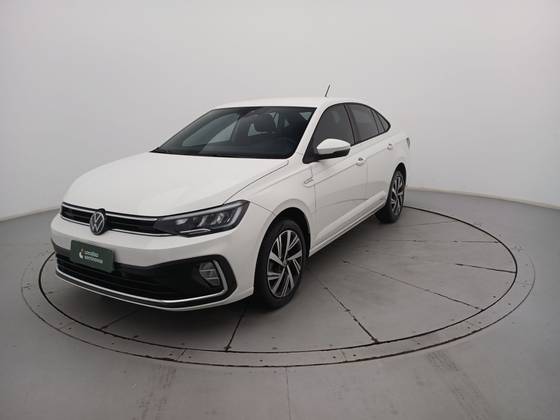 VOLKSWAGEN VIRTUS 1.0 200 TSI HIGHLINE AUTOMÁTICO