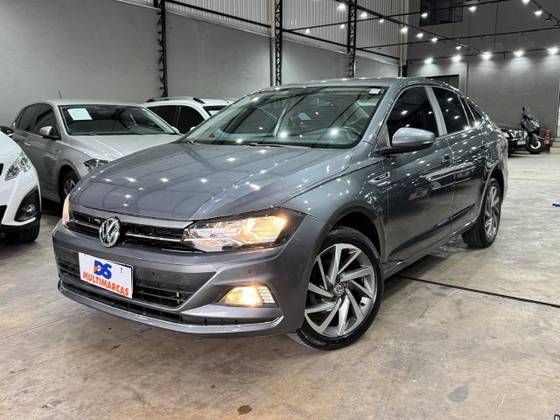 VOLKSWAGEN VIRTUS 1.0 200 TSI HIGHLINE AUTOMÁTICO