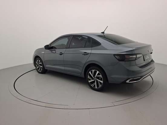 VOLKSWAGEN-VIRTUS-2023