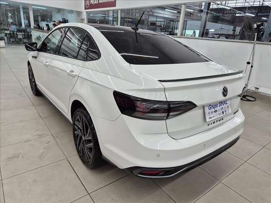 VOLKSWAGEN-VIRTUS-2025