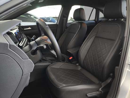 VOLKSWAGEN-VIRTUS-1.4 250 TSI EXCLUSIVE AUTOMÁTICO VOLKSWAGEN-VIRTUS-2024