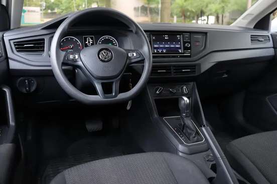 VOLKSWAGEN-VIRTUS-2020