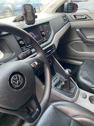VOLKSWAGEN-VIRTUS-2018