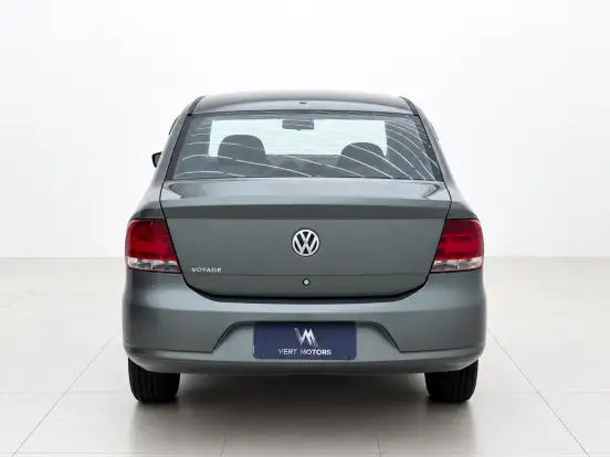 VOLKSWAGEN-VOYAGE-1.0 MI 8V FLEX 4P MANUAL VOLKSWAGEN-VOYAGE-2011