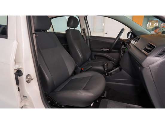 VOLKSWAGEN-VOYAGE-1.0 12V MPI TOTALFLEX 4P MANUAL VOLKSWAGEN-VOYAGE-2022