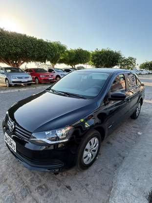 VOLKSWAGEN-VOYAGE-2012