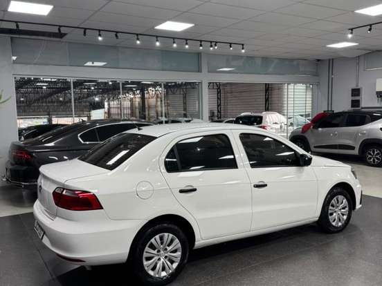 VOLKSWAGEN-VOYAGE-1.6 MSI TOTALFLEX TRENDLINE 4P MANUAL VOLKSWAGEN-VOYAGE-2018