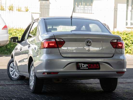 VOLKSWAGEN-VOYAGE-1.6 MSI TOTALFLEX TRENDLINE 4P MANUAL VOLKSWAGEN-VOYAGE-2017