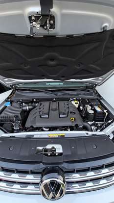 VOLKSWAGEN-AMAROK-2023