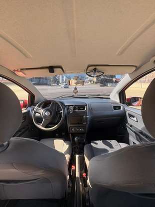 VOLKSWAGEN-FOX-1.0 MI 8V FLEX 4P MANUAL VOLKSWAGEN-FOX-2011