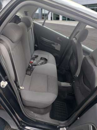 VOLKSWAGEN-FOX-2009