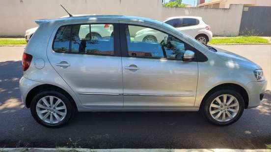 VOLKSWAGEN-FOX-2011