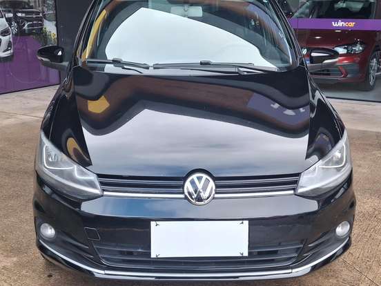 VOLKSWAGEN-FOX-1.6 MSI COMFORTLINE 8V FLEX 4P MANUAL VOLKSWAGEN-FOX-2014