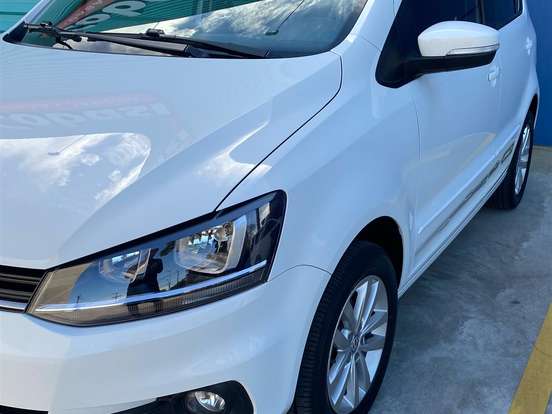 VOLKSWAGEN-FOX-1.6 MSI TOTAL FLEX CONNECT 4P MANUAL VOLKSWAGEN-FOX-2018